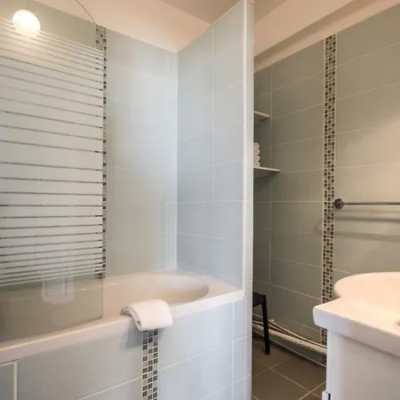 Luckey Homes - Rue Roger Bastion Apartment Caen